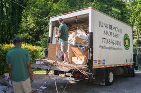 Best Estate Cleanout  in Ensley, FL